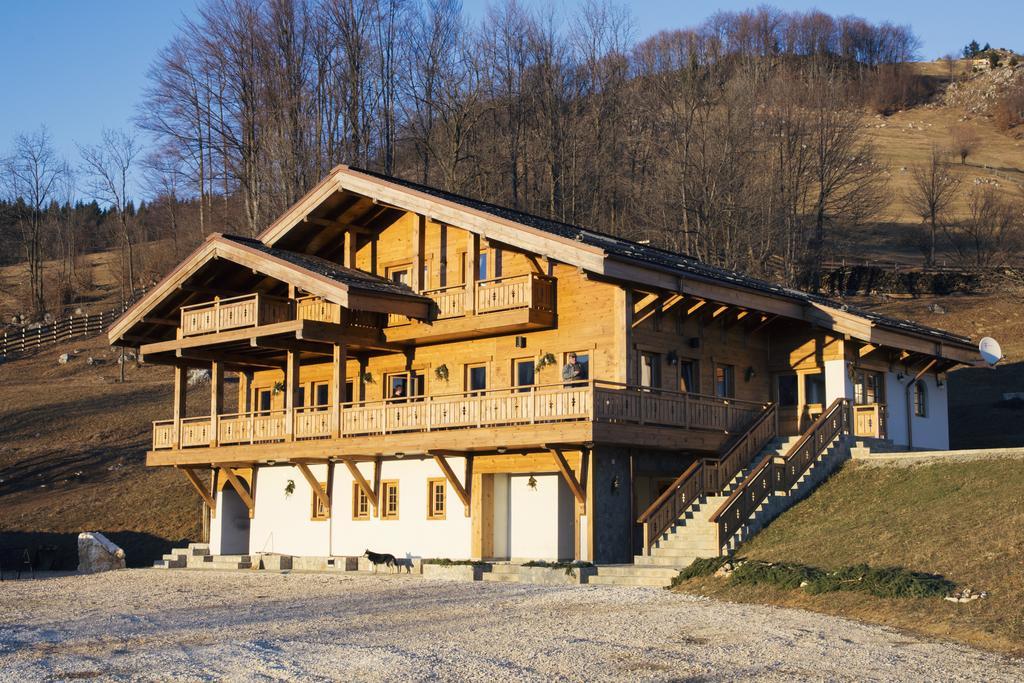 Hotel Samedru Măgura Exteriér fotografie